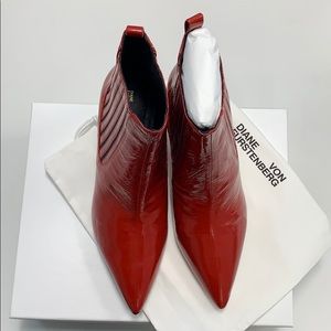 Diane von Furstenberg DVF leather booties sz 9 39